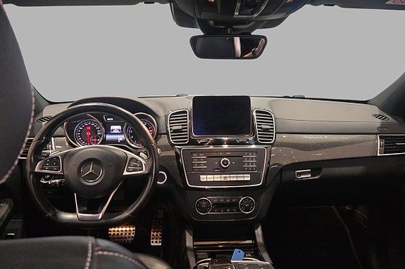 Mercedes-Benz GLE43 10 of 20