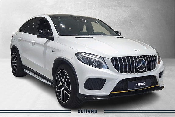 Mercedes-Benz GLE43 7 of 20