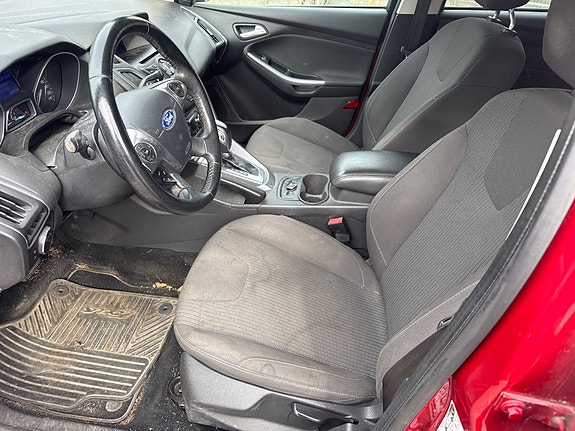 Ford Focus 7 of 13