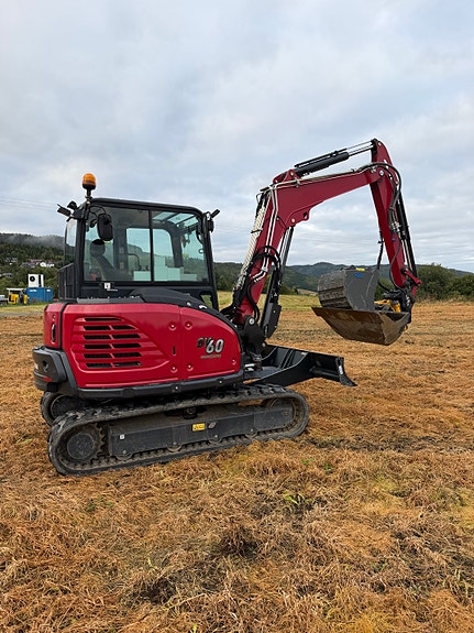 Yanmar Sv60 8 of 19