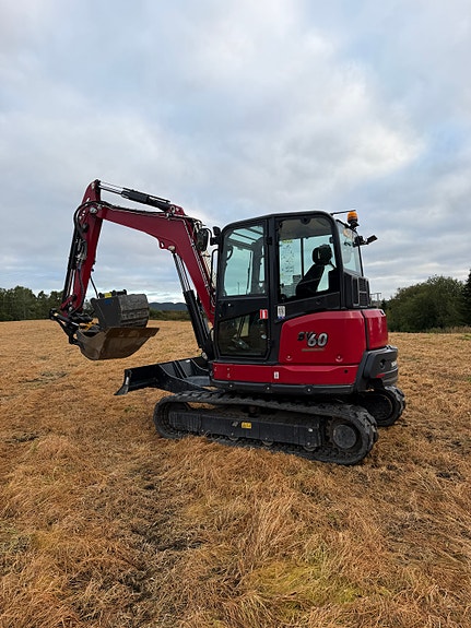 Yanmar Sv60 4 of 19