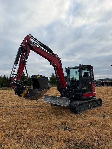 Yanmar Sv60 2 of 19