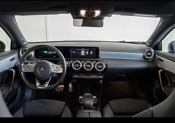 Mercedes-Benz A200 9 of 20