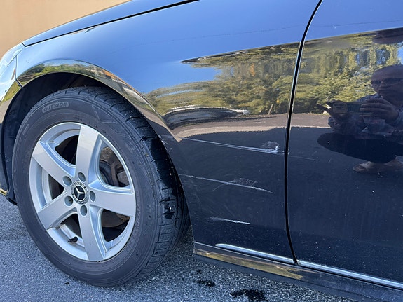 Mercedes-Benz E220 d 16 of 26