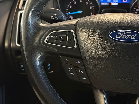 Ford Focus 27 of 30