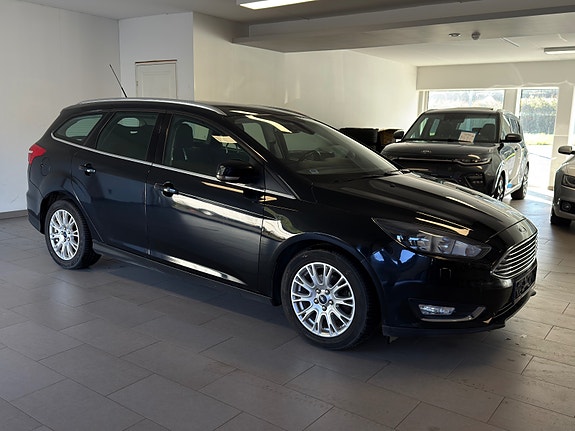 Ford Focus 2 of 30