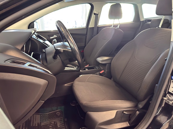 Ford Focus 11 of 30