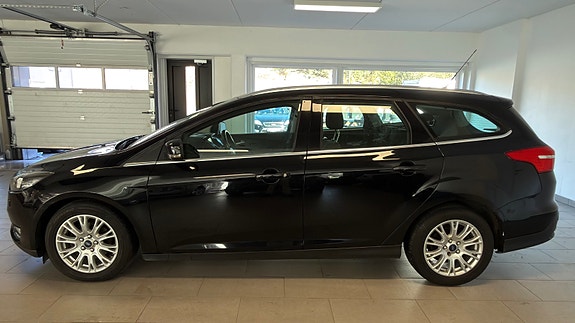 Ford Focus 5 of 30