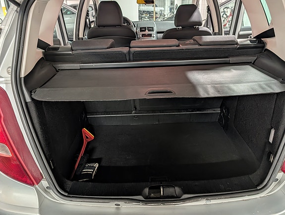 Mercedes-Benz A150 6 of 6