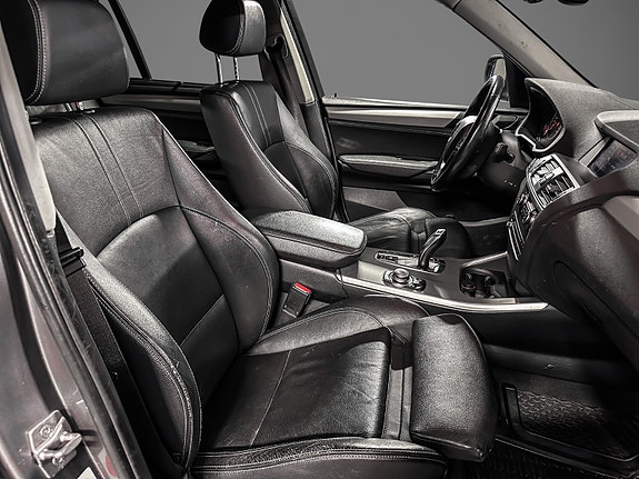 BMW X3 13 of 21