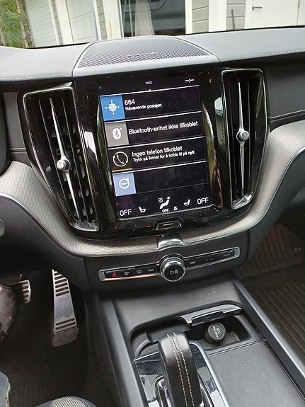 Volvo XC60 11 of 18