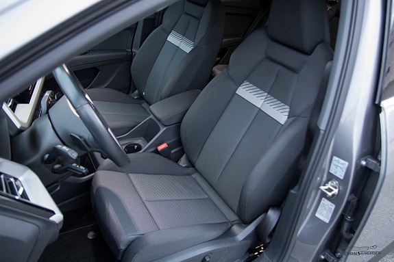 Audi Q4 e-tron 13 of 22