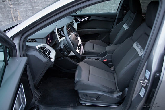Audi Q4 e-tron 11 of 22