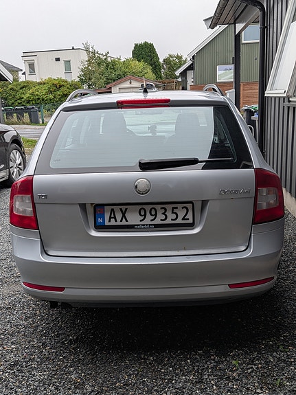 Skoda Octavia 16 of 22