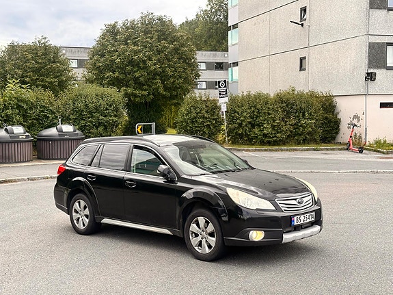 Subaru Legacy 6 of 29