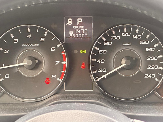 Subaru Legacy 19 of 29