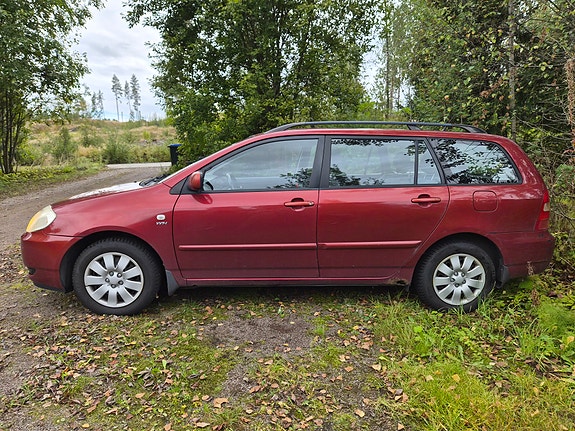 Toyota Corolla 3 of 19