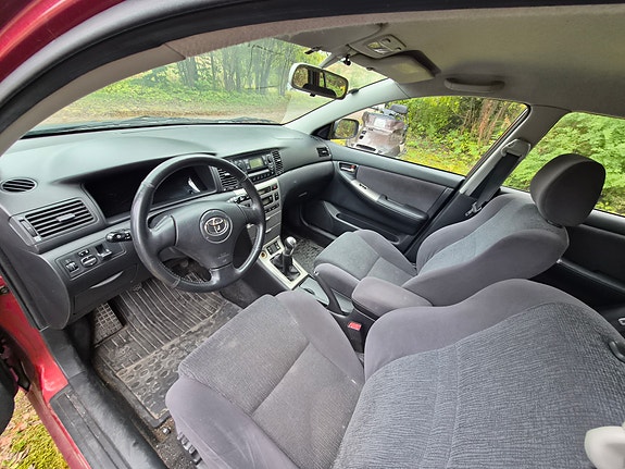 Toyota Corolla 19 of 19