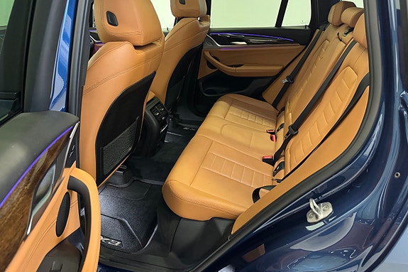 BMW X3 29 of 30