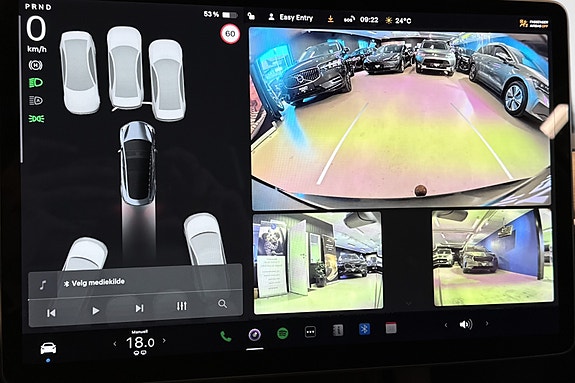 Tesla Model 3 21 of 29