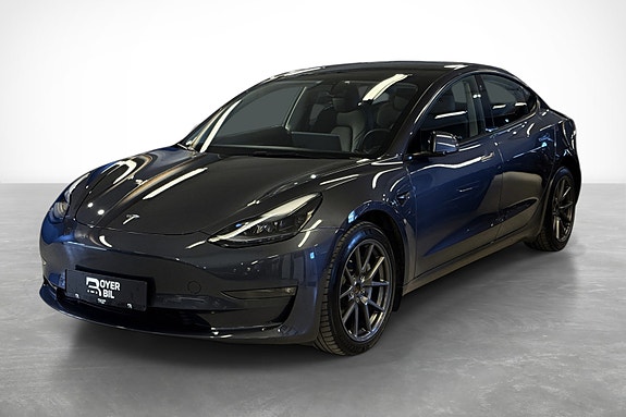 Tesla Model 3 3 of 29