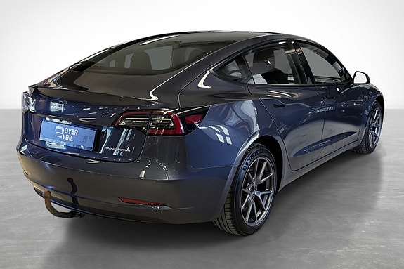 Tesla Model 3 5 of 29