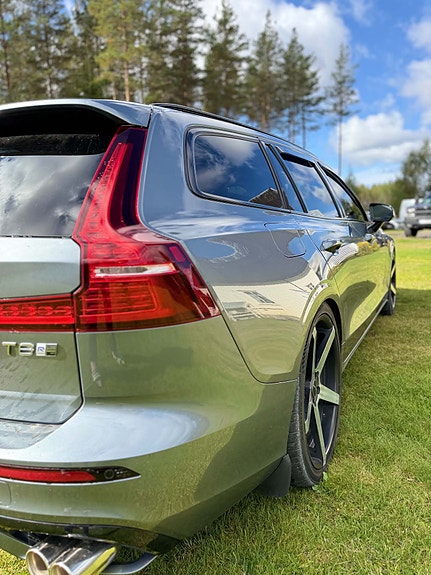 Volvo V60 7 of 14