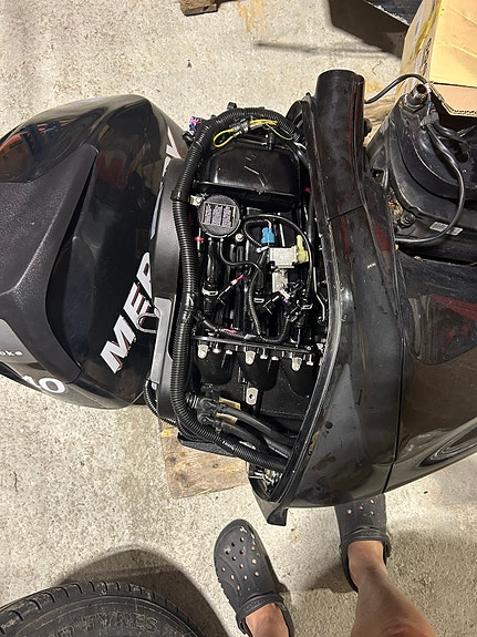 Mercury 40 hk FourStroke EFI – Power Trim & Tilt 3 of 3