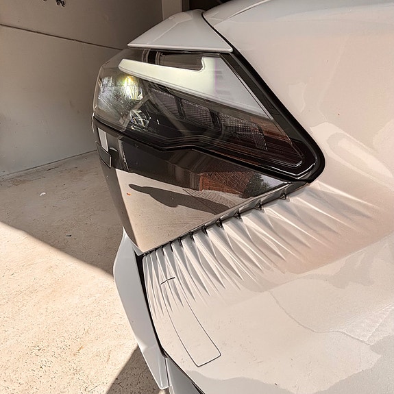 Lexus RZ450e 17 of 25