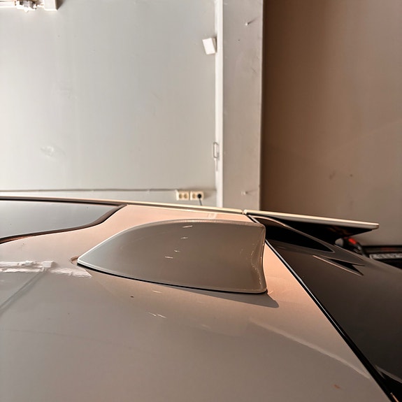 Lexus RZ450e 13 of 25
