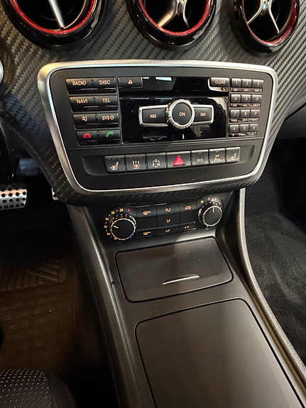 Mercedes-Benz A250 30 of 30