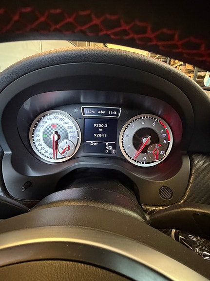 Mercedes-Benz A250 23 of 30