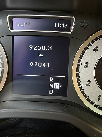 Mercedes-Benz A250 12 of 30