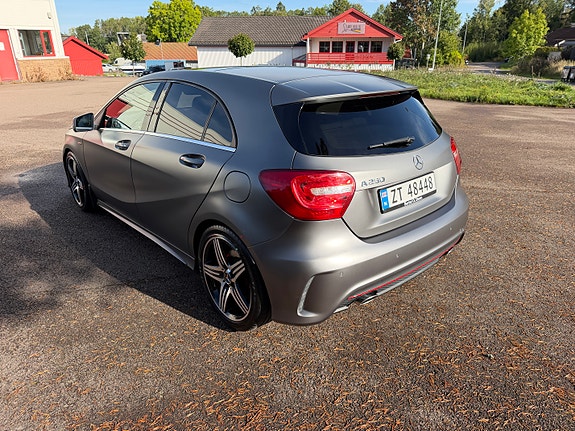 Mercedes-Benz A250 15 of 30