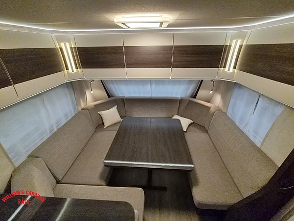 Hobby Prestige 720 WQC| Queensbed | Separat dusj | Stor rundsitter 6 of 25
