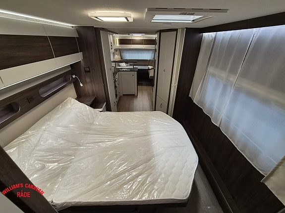 Hobby Prestige 720 WQC| Queensbed | Separat dusj | Stor rundsitter 13 of 25