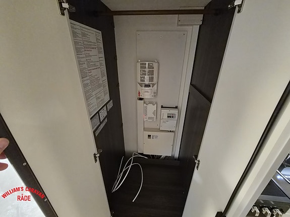 Hobby Prestige 720 WQC| Queensbed | Separat dusj | Stor rundsitter 14 of 25