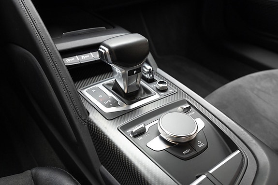 Audi R8 17 of 30