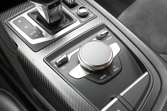 Audi R8 19 of 30