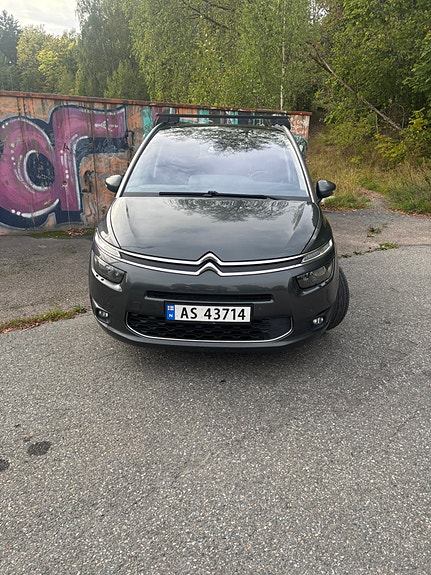 Citroen Grand C4 Picasso 2 of 21