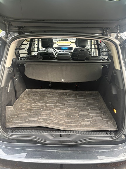 Citroen Grand C4 Picasso 14 of 21
