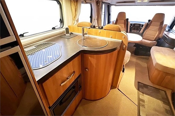 Hymer HYMERMOBIL B 654 CL 4 of 12