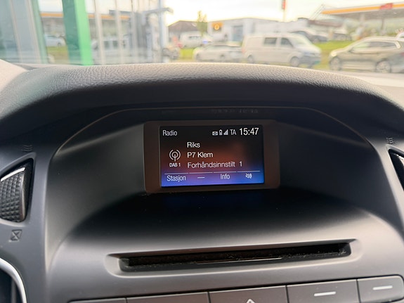 Ford Focus 9 of 22