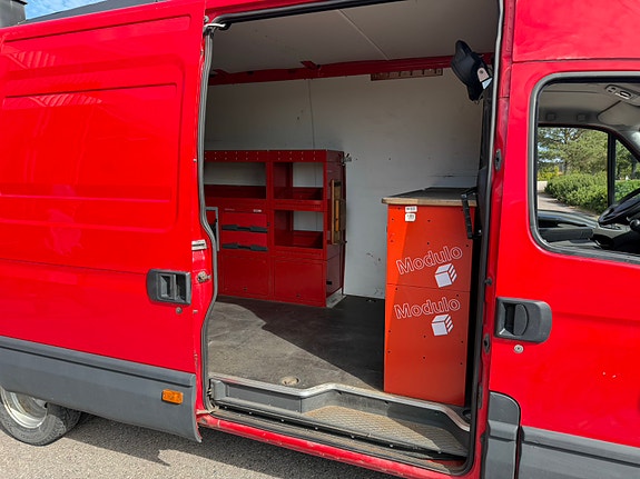 Iveco 7 of 10