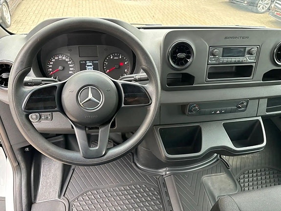 Mercedes-Benz Sprinter 316 12 of 14