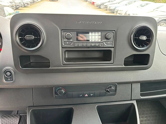 Mercedes-Benz Sprinter 316 13 of 14