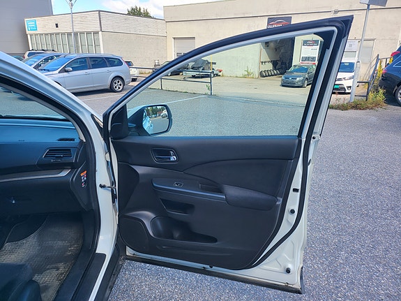 Honda CR-V 27 of 30