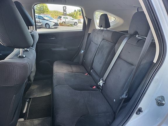 Honda CR-V 19 of 30