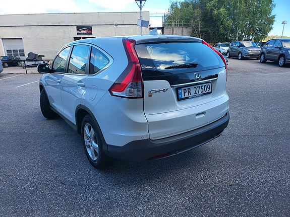 Honda CR-V 7 of 30