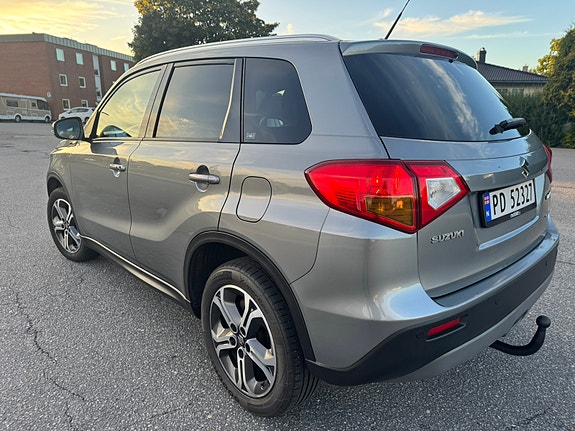 Suzuki Vitara 6 of 30